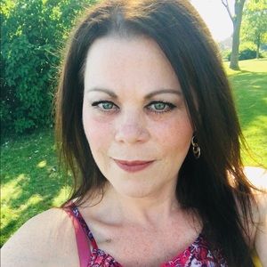 Meet your Posher, Carol